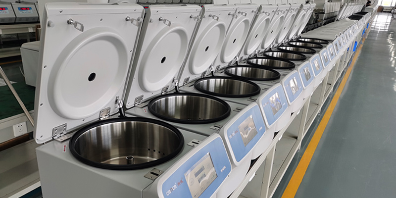 La centrifugeuse à grande vitesse est largement utilisée