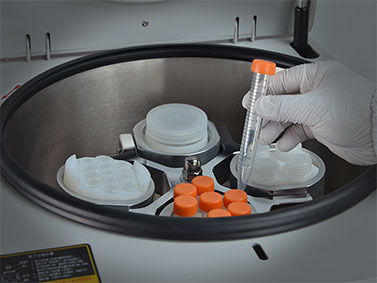 Symétrie de machine de centrifugeuse de laboratoire