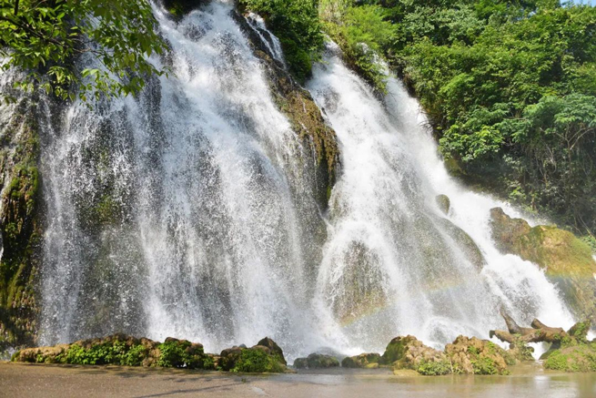 Célébrez le 100e anniversaire de la fondation du Parti communiste chinois, Xiangyi Centrifuge Colorful Guizhou 5 Days Tour